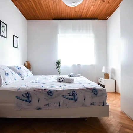 Adriatica Marusici (Split-Dalmatia)