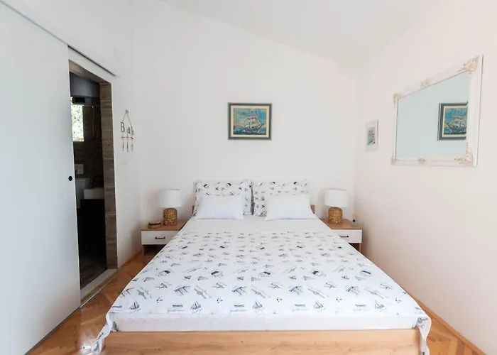 Villa Adriatica Marusici (Split-Dalmatia)